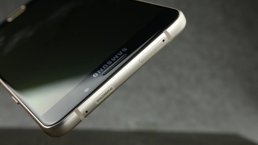 颜值爆发,三星新galaxy a5/a7/a9三子图赏