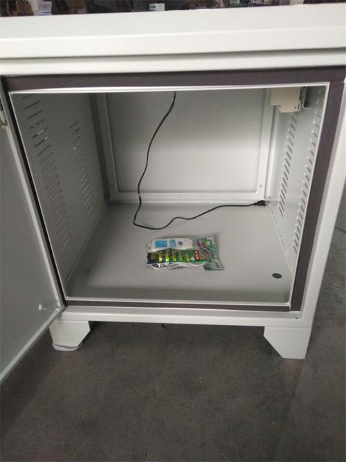 加工定制防雨户外箱 内带风扇配电箱 品牌厂家直销